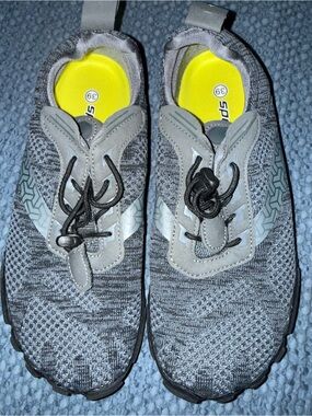 Joomra women’s trail running barefoot shoe